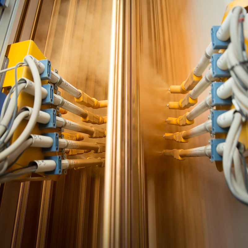 dfv-verniciatura-effetto-legno-polvere-su-polvere-impianto-verticale